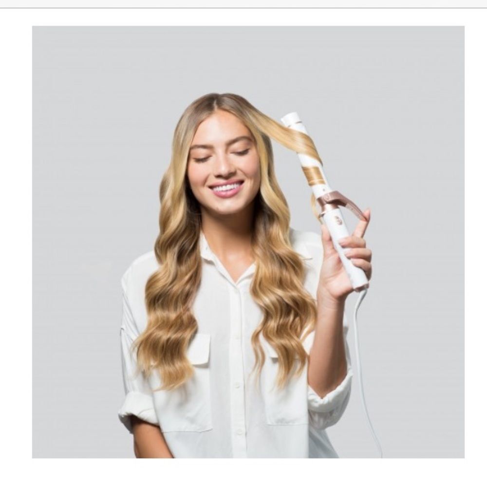 T3 Twirl Trio 3-Barrel Curling Iron Set - Picture 7 of 7